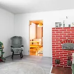 Perinteikaes 3 Makuuhuoneen Koti 公寓 *