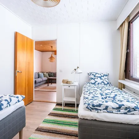Perinteikaes 3 Makuuhuoneen Koti Apartamento Kainuunkyla
