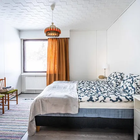 Perinteikaes 3 Makuuhuoneen Koti Apartamento