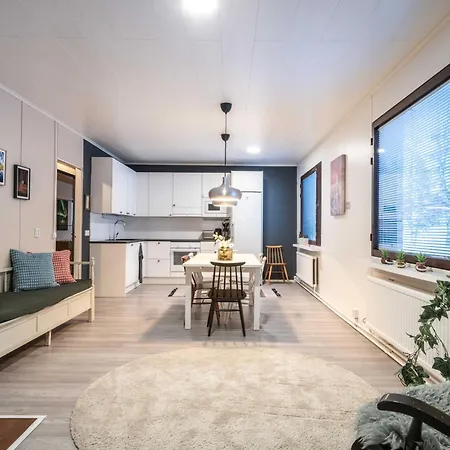 Perinteikaes 3 Makuuhuoneen Koti Apartamento Kainuunkyla