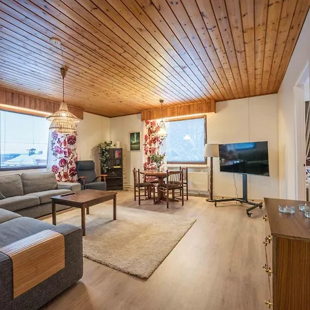 Apartment Perinteikaes 3 Makuuhuoneen Koti Kainuunkyla
