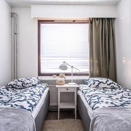 Perinteikaes 3 Makuuhuoneen Koti Kainuunkyla